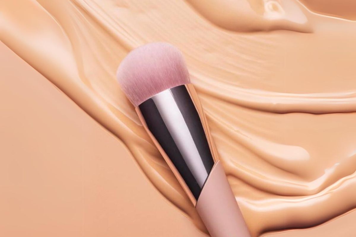 Fenty Beauty Full-Bodied Foundation Brush