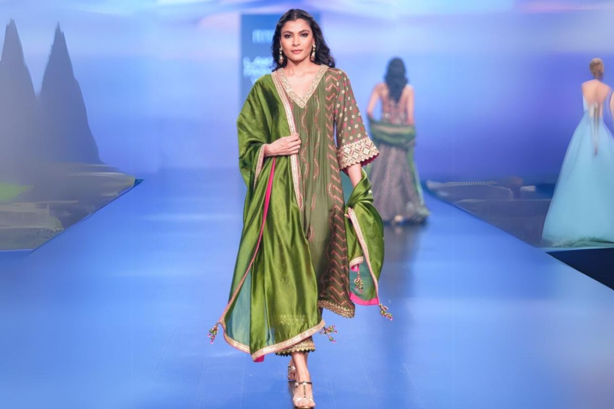 Traditional Kurta Dresses with a Modern Flare