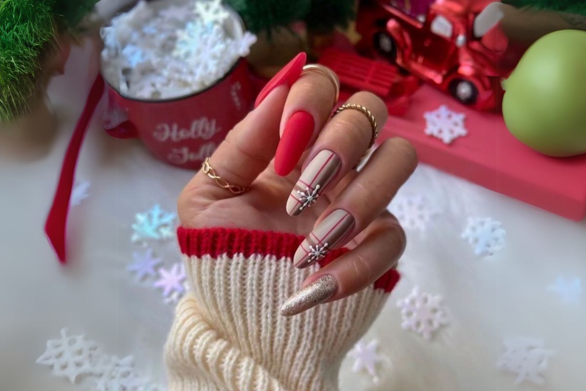 Christmas Nails