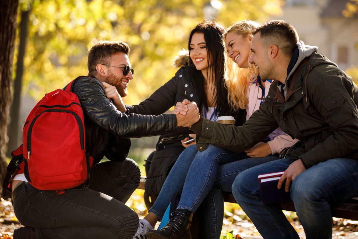 Mastering the Art of Making Friends as a New Student